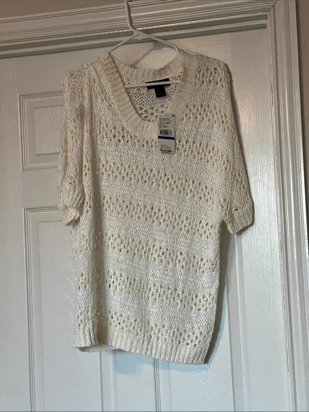 Karen Kane Open-Knit Cream V-Neck Sweater